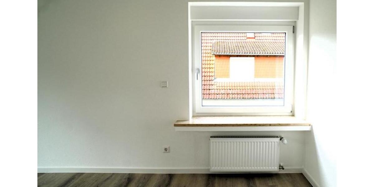 Etagenwohnung Pforzheim Büchenbronn - 4 Zimmer, 102 m&sup2;, 1.380&euro; | Angebot:24816565