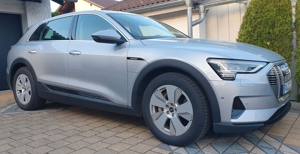 Audi e-tron 91.000 km 24.000 &euro; Pocking 94060
