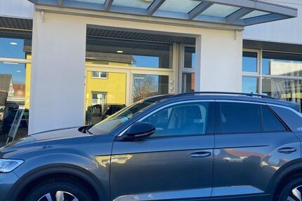 VW T-Roc 22.331 km 24.900 &euro; Woldegk 17348