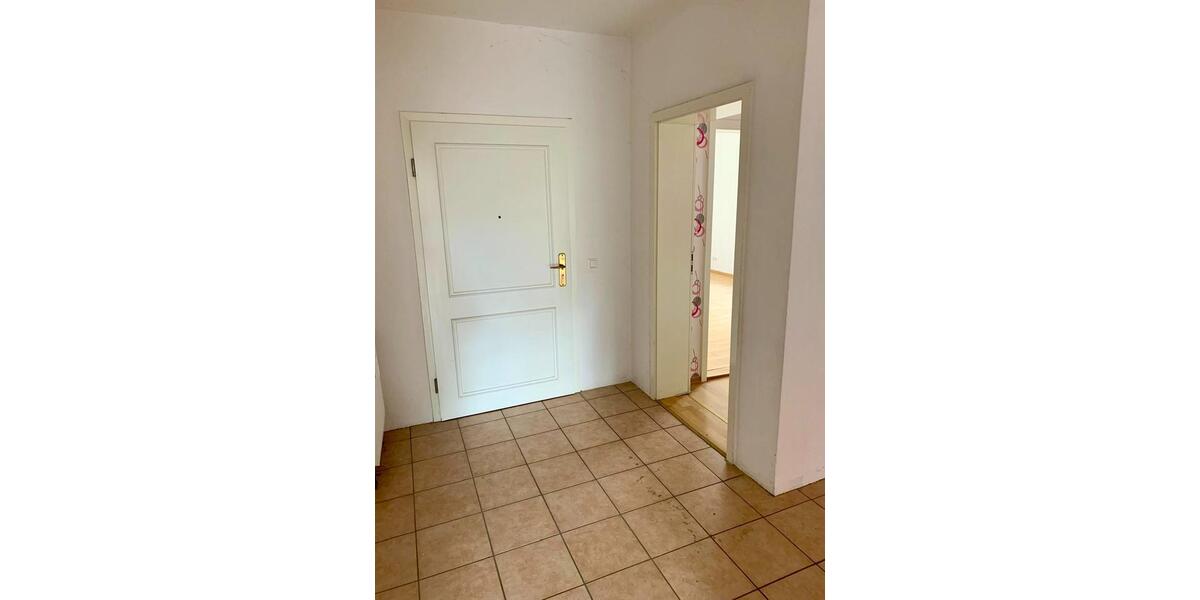 Etagenwohnung Königswartha - 3 Zimmer, 70 m&sup2;, 420&euro; | Angebot:25751100