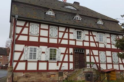 Wohnung Borken (Hessen) - 4 Zimmer, 130 m&sup2;, 900&euro; | Angebot:27551330