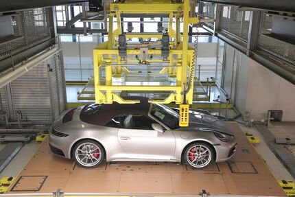 Porsche 992 26.500 km 141.900 &euro; Harsewinkel 33428