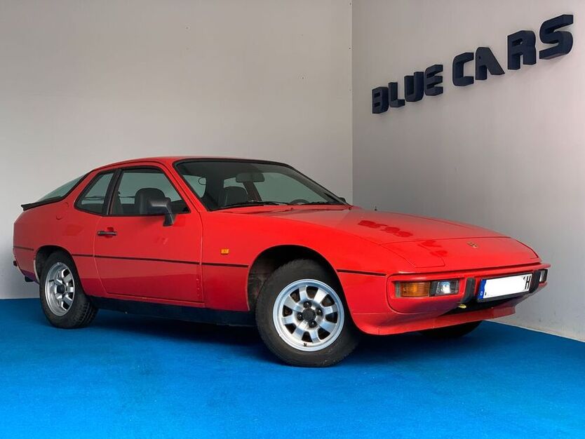 924