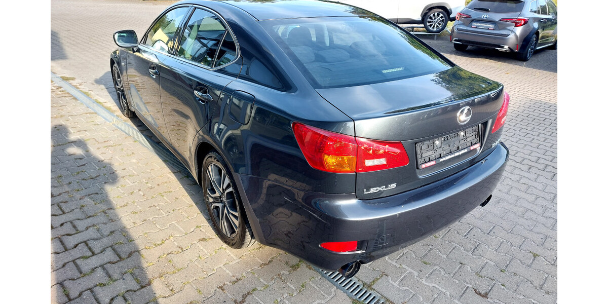 Lexus IS 250 146.137 km 8.000 &euro; Wildau 15745