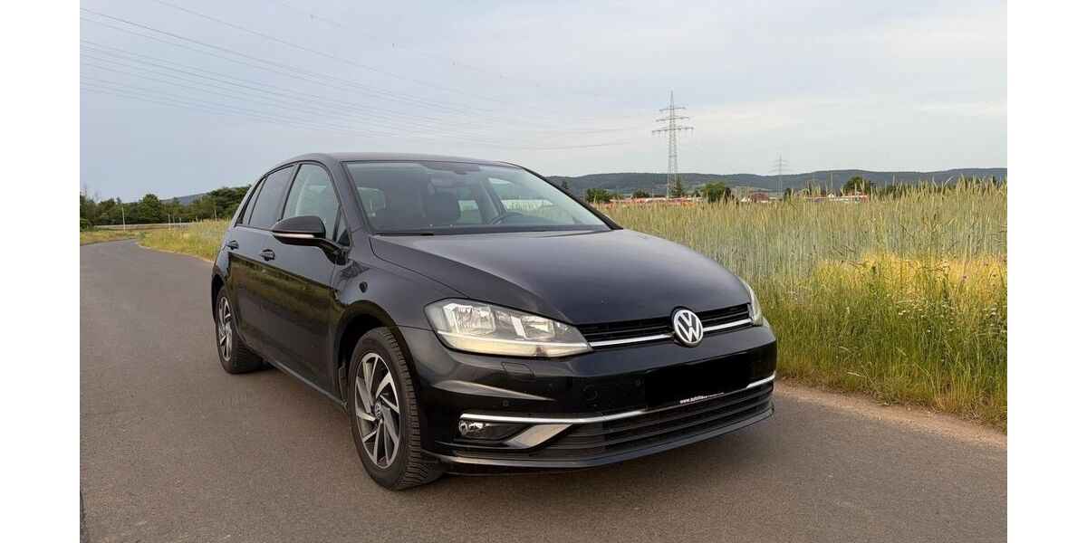 VW Golf 143.000 km 14.000 &euro; Karlstein 63791