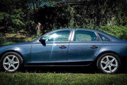 Audi A4 140.000 km 5.990 € München 81245