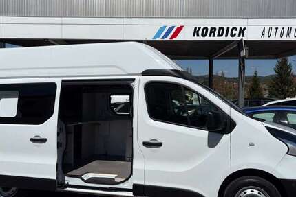Renault Trafic 64.500 km 18.900 &euro; Willmering 93497