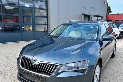 Skoda Superb 107.200 km 19.600 € Oberhausen 46145