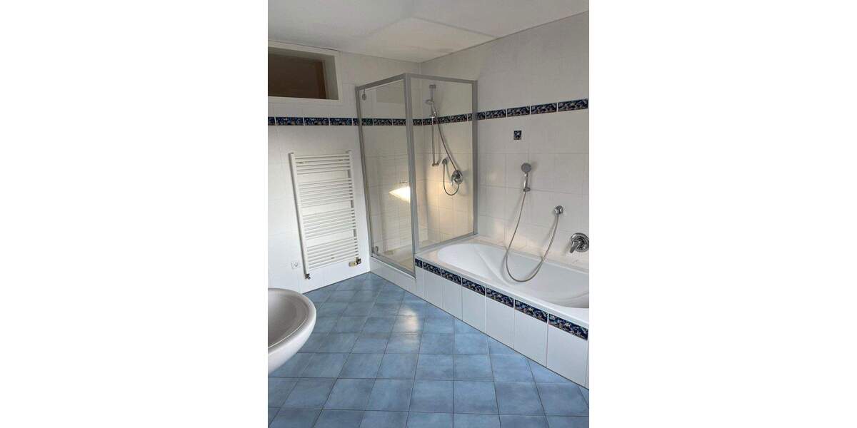 Etagenwohnung Schlüchtern - 2 Zimmer, 83 m&sup2;, 690&euro; | Angebot:25374776