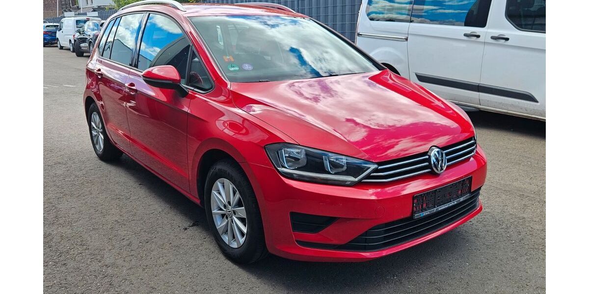 VW Golf Sportsvan 160.000 km 7.450 &euro; Aldingen 78554