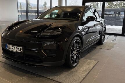 Porsche Macan 5.900 km 89.900 &euro; Minden 32429
