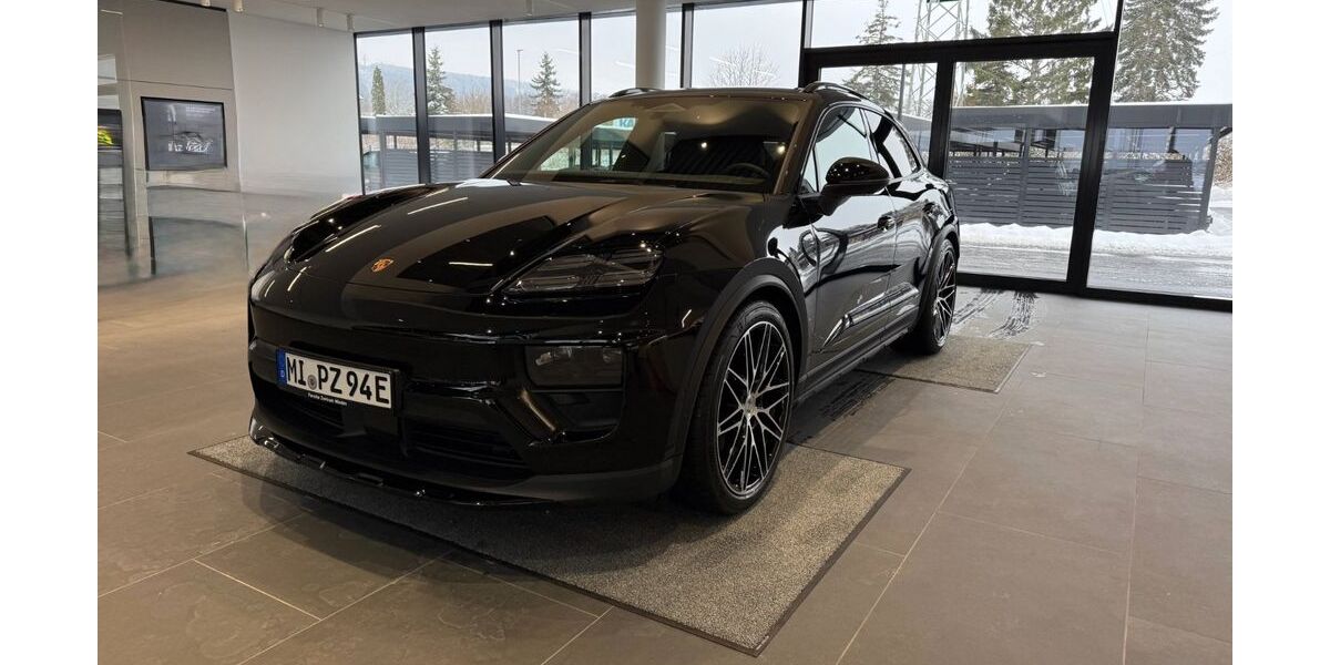 Porsche Macan 5.900 km 89.900 &euro; Minden 32429