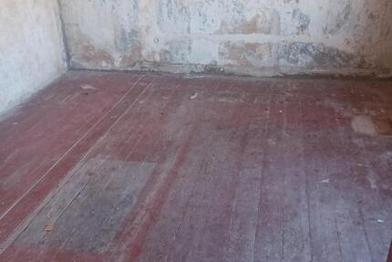 Möbellager sofort verfügbar trocken im Haus