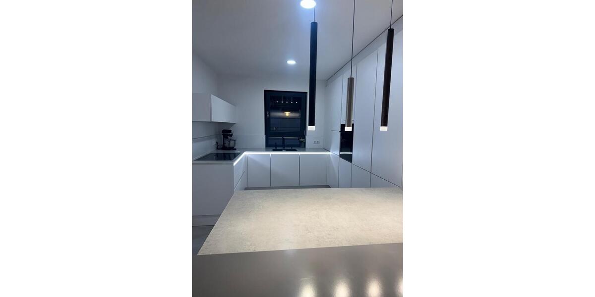 Doppelhaushälfte Rottenburg am Neckar - 7 Zimmer, 220 m&sup2;, 790.000&euro; | Angebot:27126762