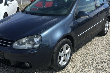 VW Golf Edition;Klima,Alu,el.Fh.! 270.000 km 1.999 &euro; Himmelkron 95502
