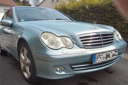 Mercedes C 220