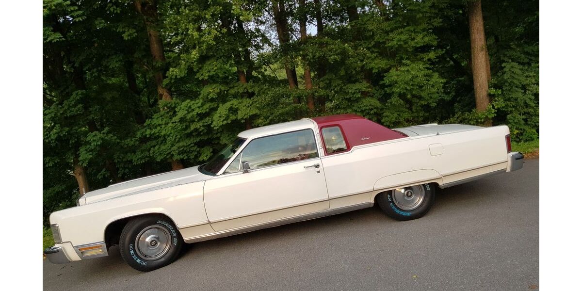 Lincoln Town Car 103.700 km 8.400 &euro; Lößnitz 08294