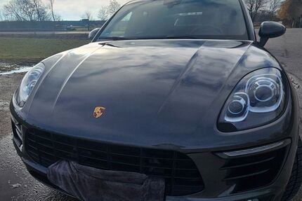 Porsche Macan 89.000 km 44.900 &euro; Augsburg 86169