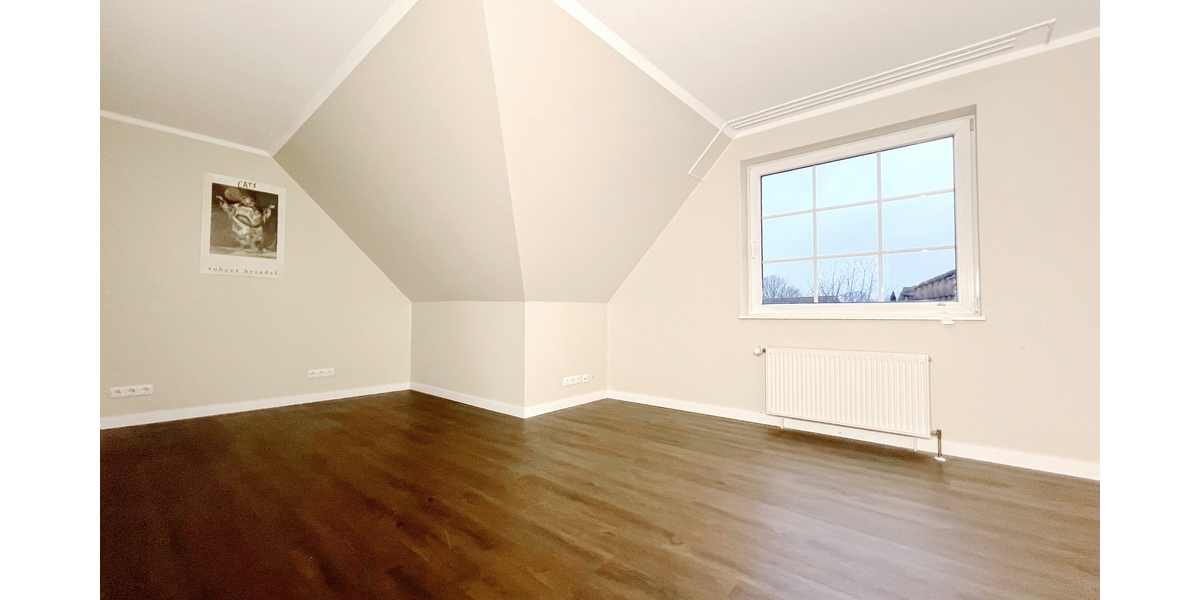 Einfamilienhaus mit 8 Zimmern und traumhaftem Garten zur Miete - Einfamilienhaus Wiemersdorf | Angebot:26058055