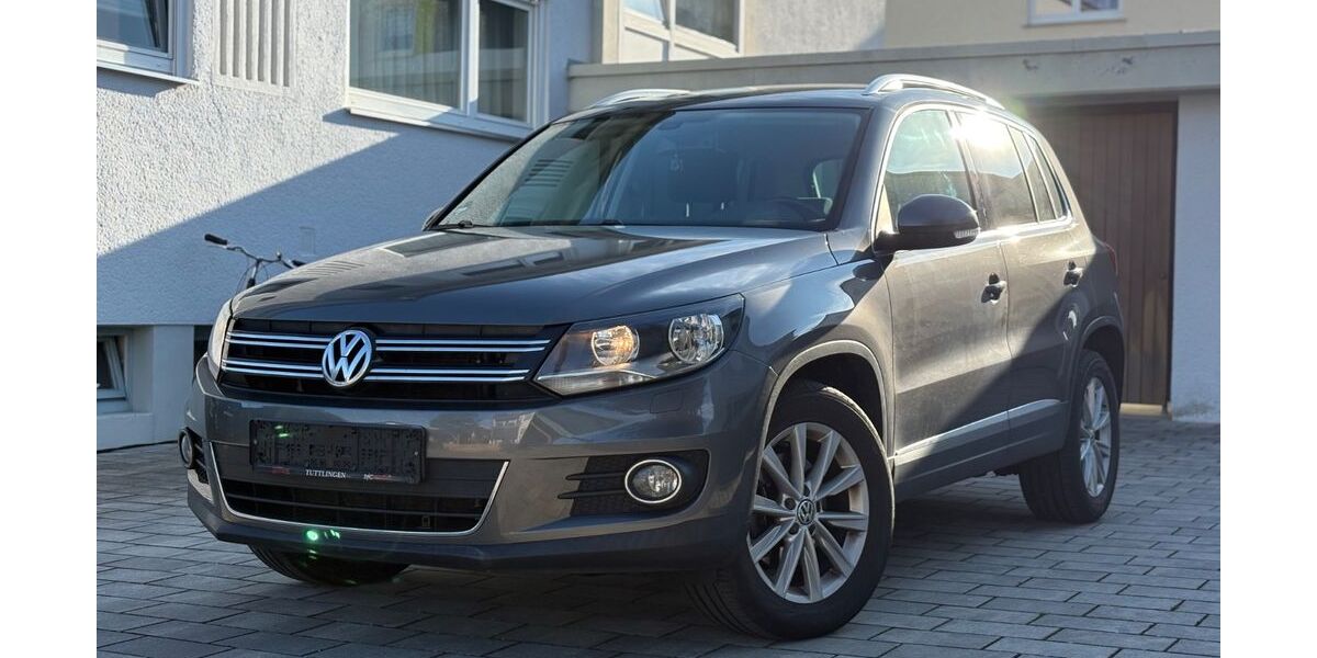 VW Tiguan 135.000 km 10.500 &euro; TROSSINGEN 78647