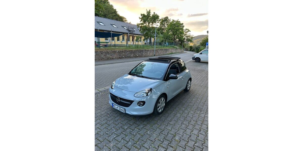 Opel Adam 80.750 km 7.900 &euro; Niederheimbach 55413