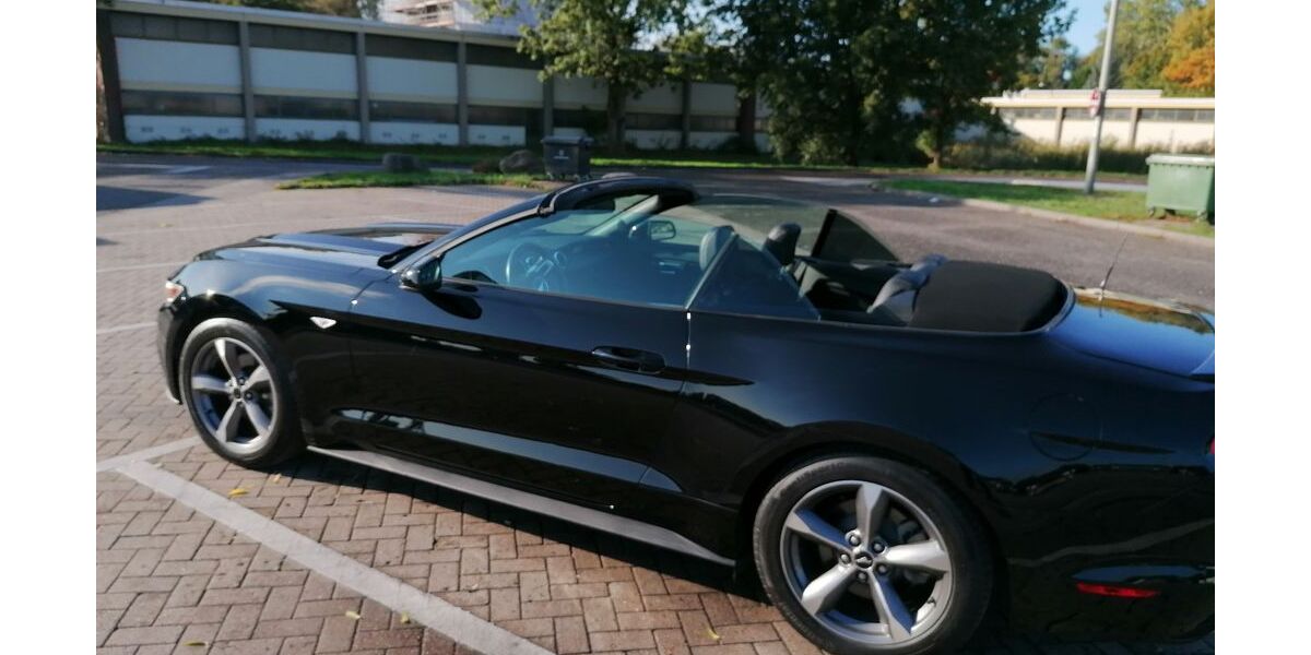 Ford Mustang 72.000 km 20.900 &euro; Koeln 50968
