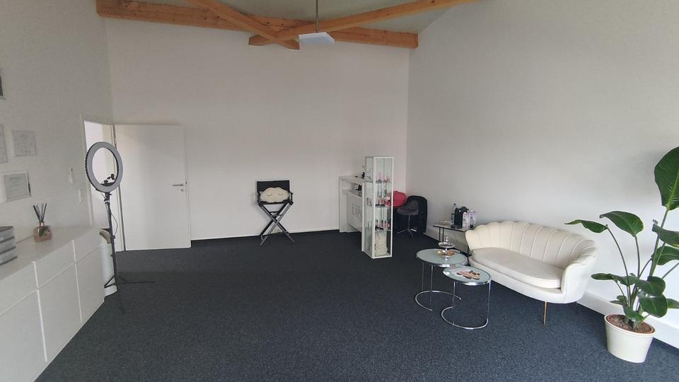 Gewerbeobjekt Weingarten (Baden) - 500&euro; | Angebot:24859826