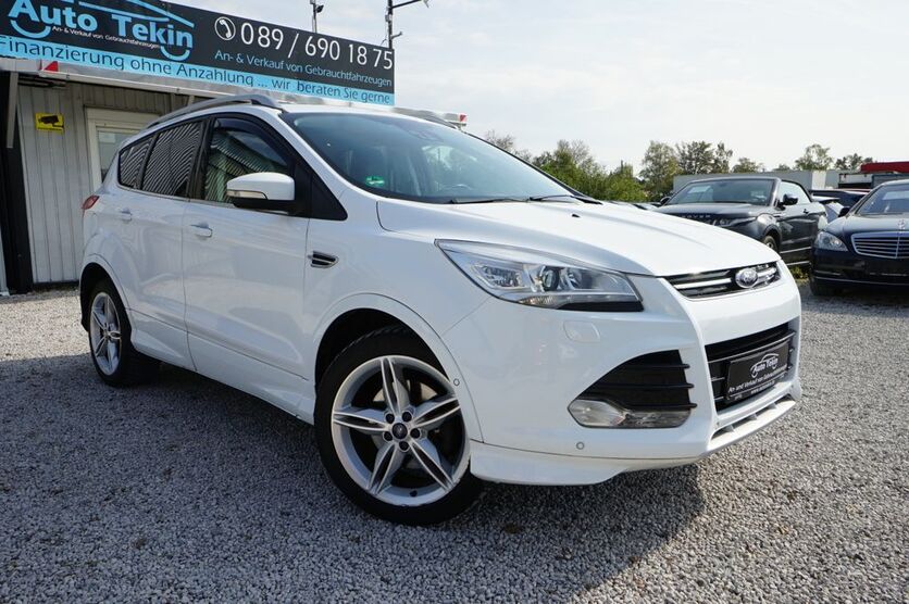 Ford Kuga 164.417 km 11.790 € München 81829