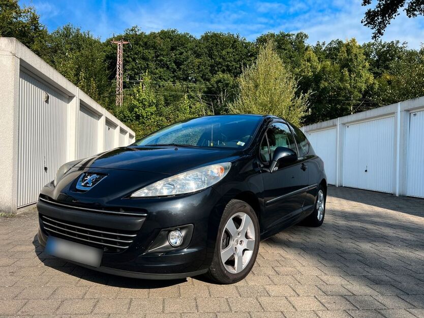 Peugeot 207 110.000 km 3.300 € Sulzbach/ Saar 66280