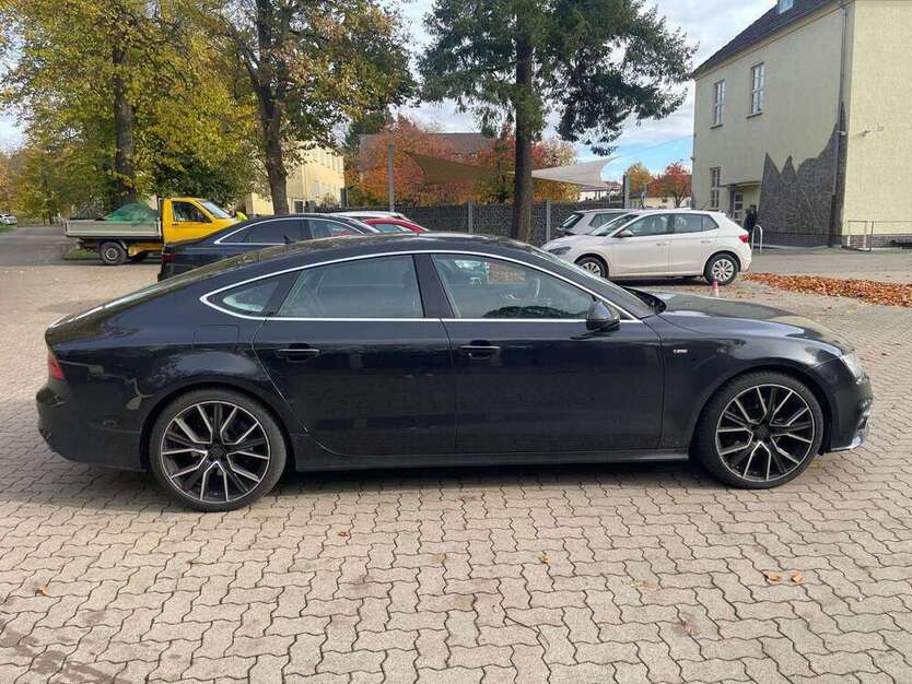 Audi A7 117.000 km 21.900 € Hildesheim 31137