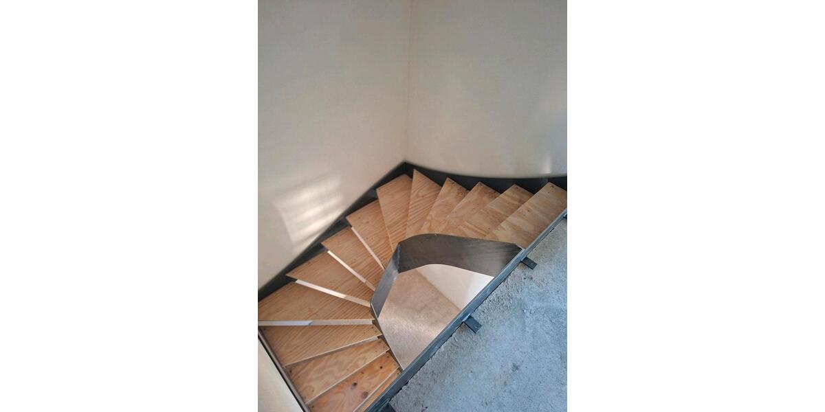 Doppelhaushälfte Wertingen - 4.5 Zimmer, 124 m&sup2;, 1.700&euro; | Angebot:24733397