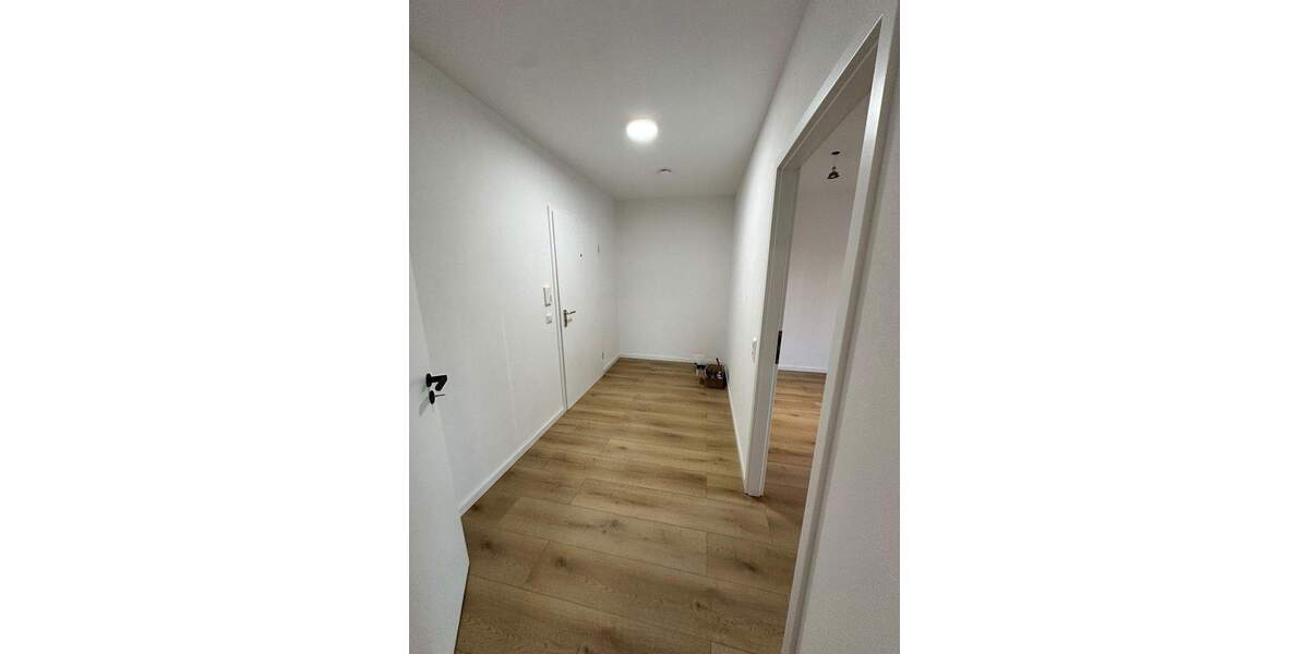 frisch renovierte 2-Zimmer Wohnung mit Garage nähe Universität 2 zimmer