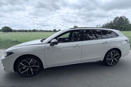 VW Passat 22.800 km 44.990 &euro; Tappenbeck 38479