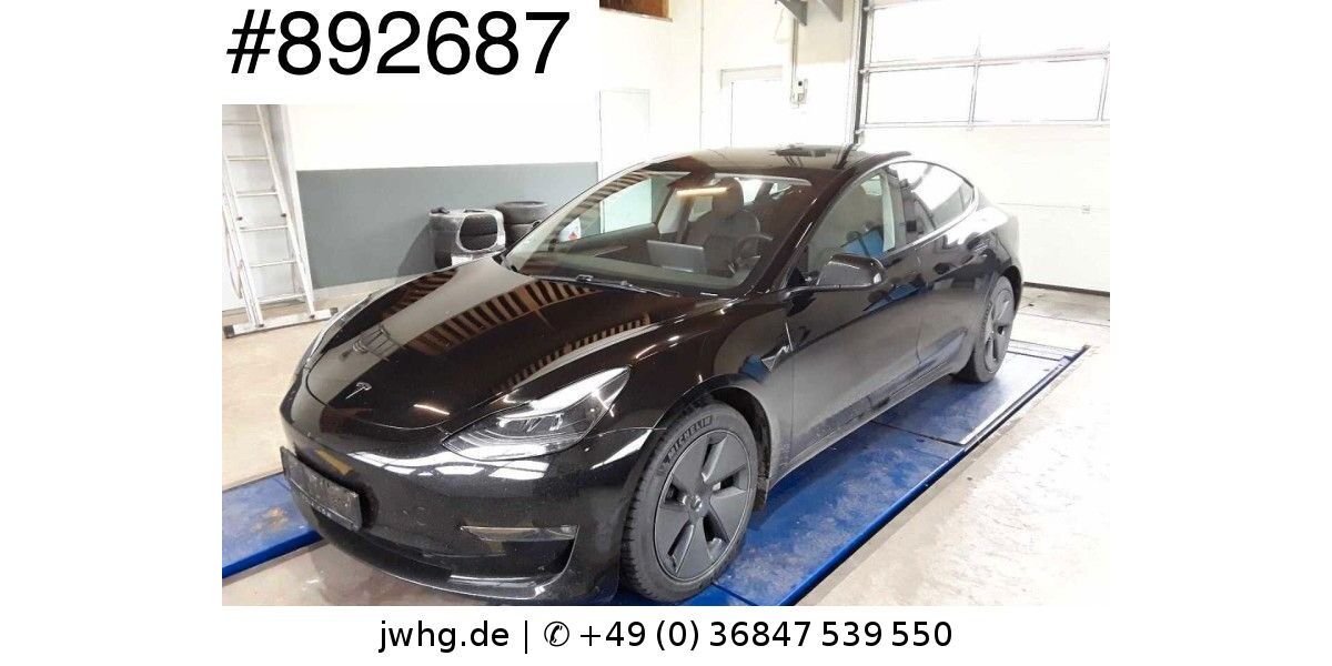 Tesla Model 3 97.642 km 25.950 &euro; Steinbach-Hallenberg OT Herges-Hallenberg 98587