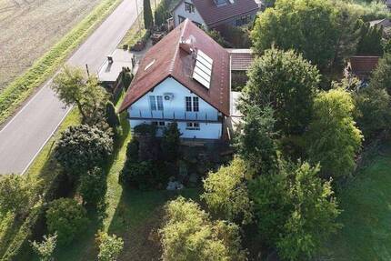 Reduzierter Preis: Hochwertiges EFH mit großem Carport zw. EFGTH 5 zimmer