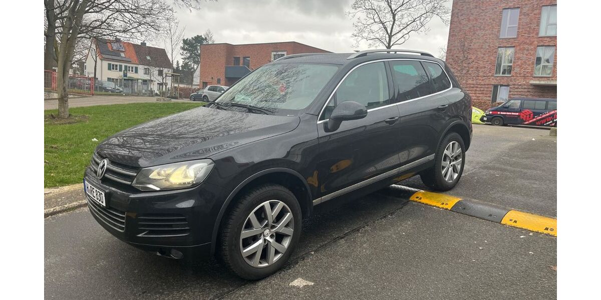 VW Touareg 316.000 km 12.200 &euro; Hannover 30659