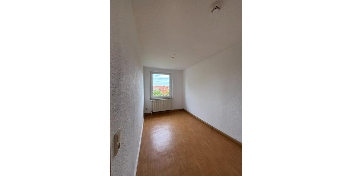 Etagenwohnung Gräfenhainichen - 3 Zimmer, 60 m&sup2;, 410&euro; | Angebot:22832037