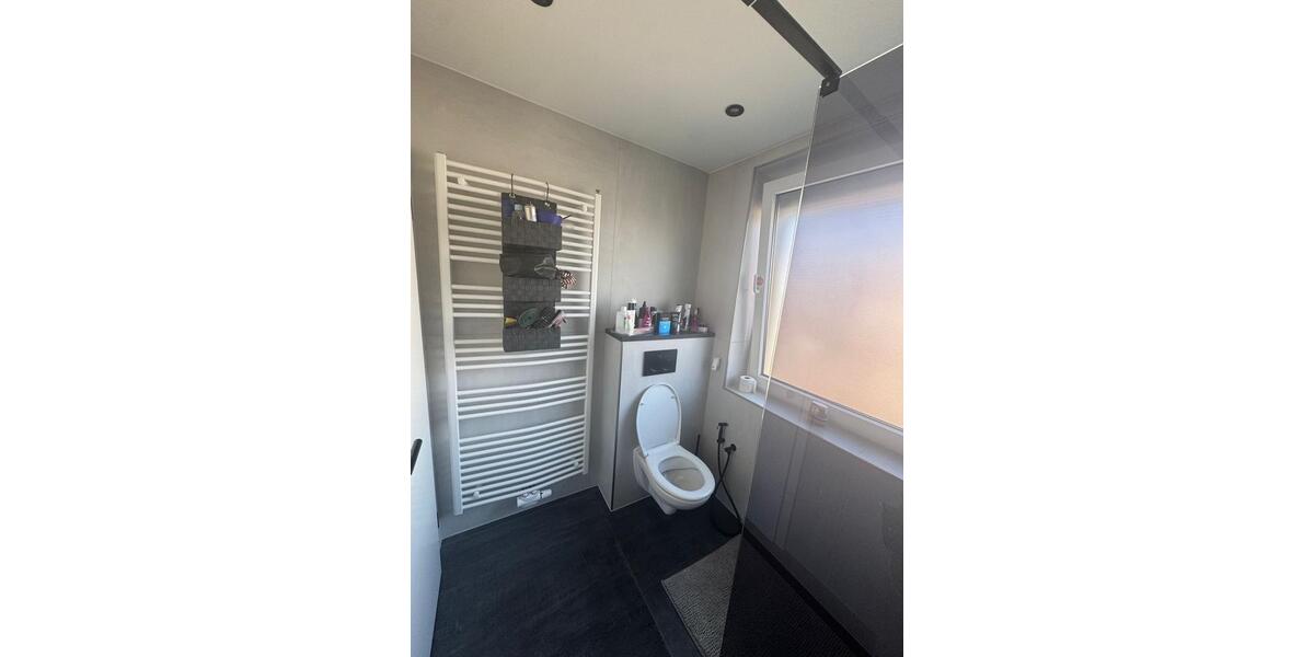 Etagenwohnung Langenhagen Engelbostel - 3 Zimmer, 73 m&sup2;, 950&euro; | Angebot:25444400