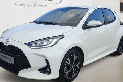 Toyota Yaris 28.030 km 24.390 &euro; Landshut 84030