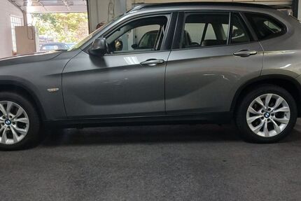 BMW X1 85.000 km 12.500 &euro; Rüsselsheim 65428