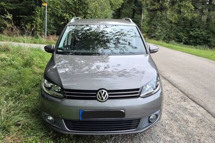 VW Touran 131.922 km 7.200 &euro; Meckenbeuren 88074
