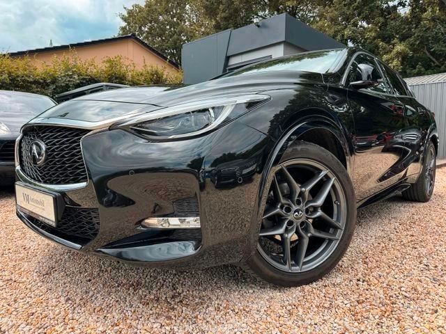 INFINITI Q30 34.200 km 21.490 € Großbeeren 14979