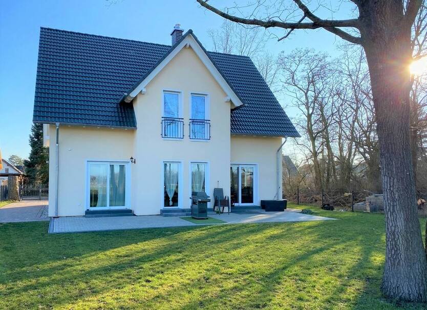 EXKLUSIV UND NATURNAH; WOHNEN AN DER BERLINER STADTGRENZE... 5 zimmer