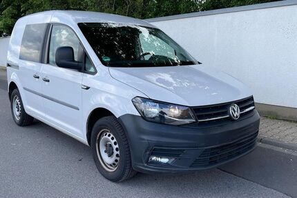 VW Caddy 253.000 km 5.900 &euro; Lambrecht 67466