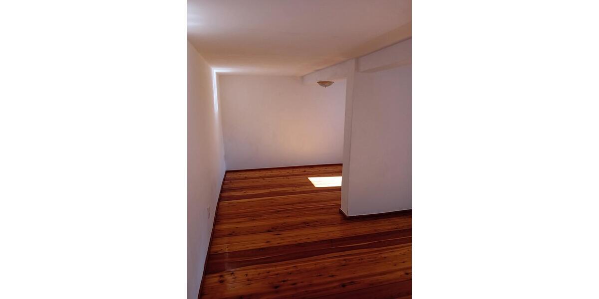Einfamilienhaus Coburg - 3 Zimmer, 160 m&sup2;, 1.390&euro; | Angebot:26556485