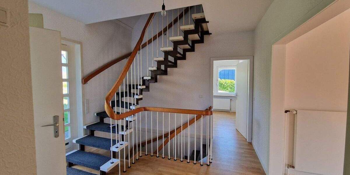 Einfamilienhaus Enger - 5 Zimmer, 123 m&sup2;, 320.000&euro; | Angebot:25929644