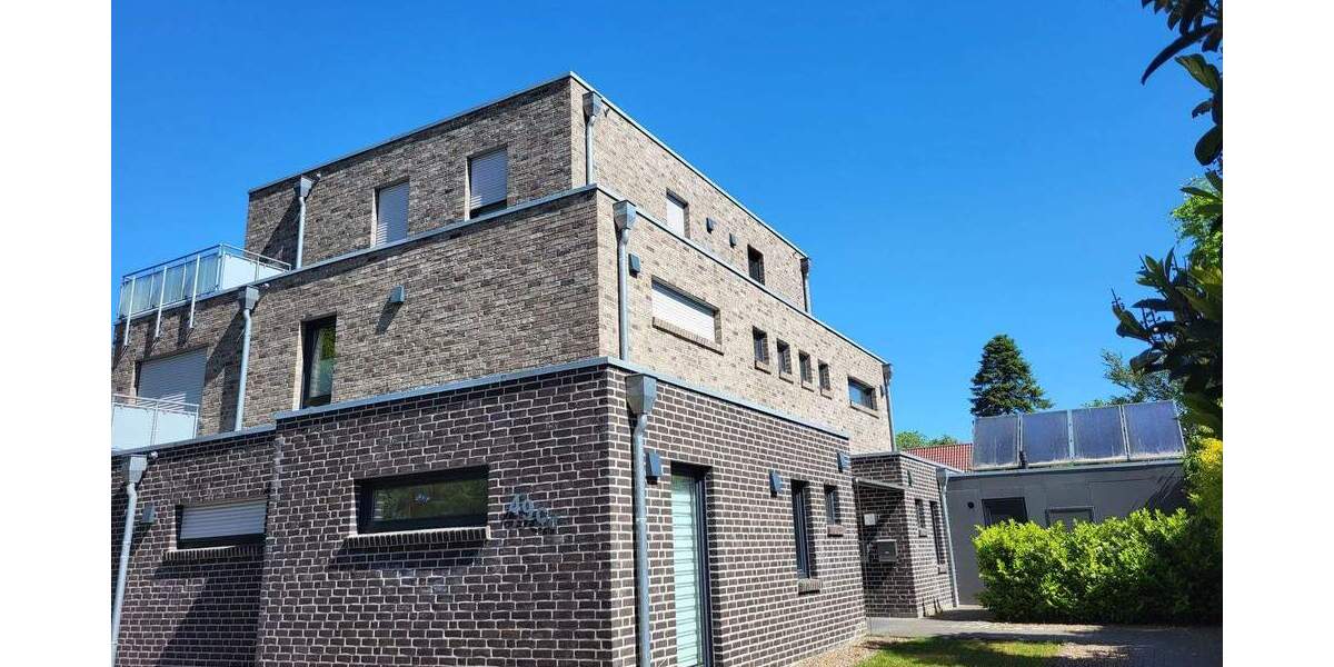 Stylische 3 Zimmer Staffelgeschosswohnung mit zwei schönen Balkonen 3 zimmer