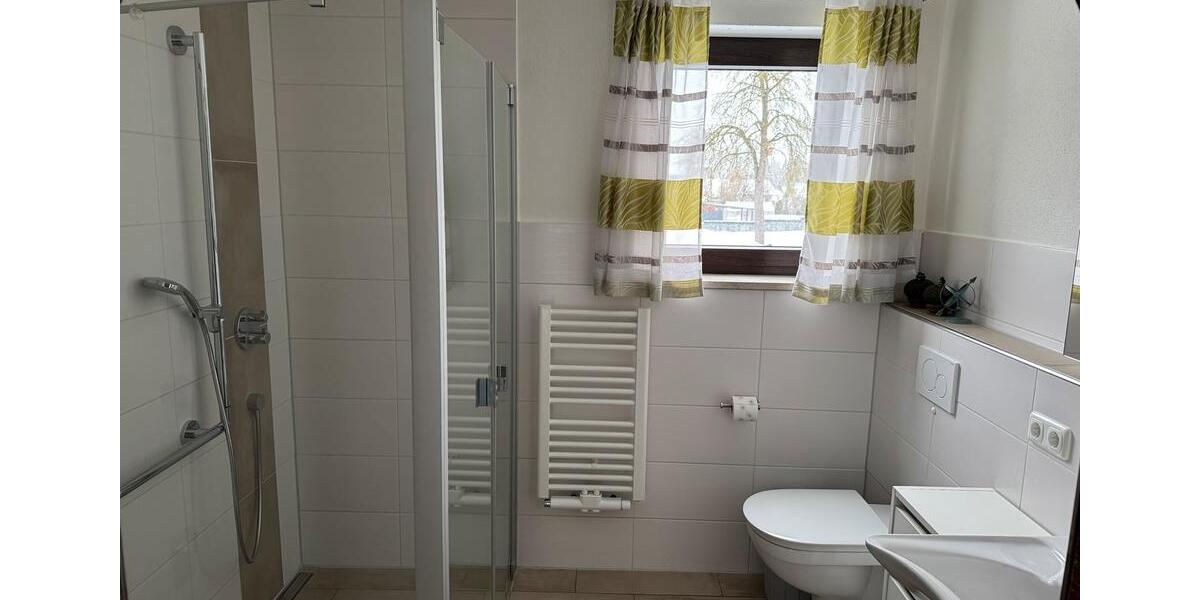 Einfamilienhaus Eichendorf - 6 Zimmer, 140 m&sup2;, 1.100&euro; | Angebot:24555147