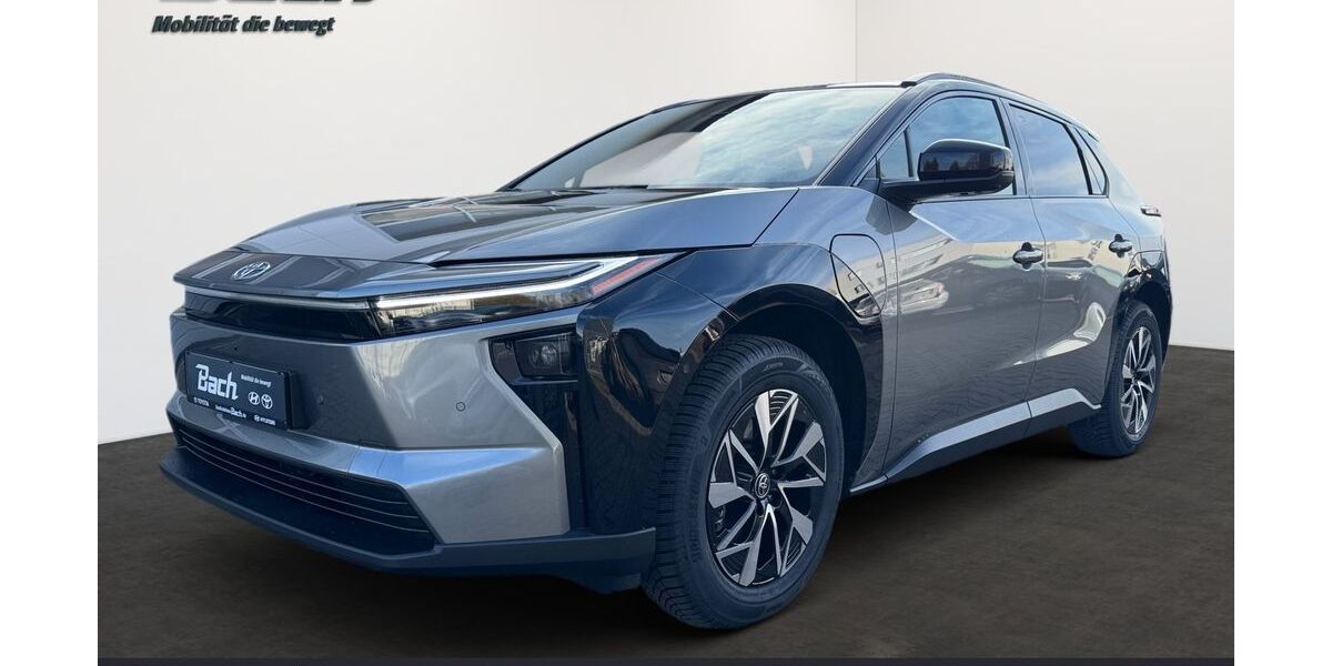 Toyota bZ4X 6.000 km 55.880 &euro; Friedrichshafen 88046