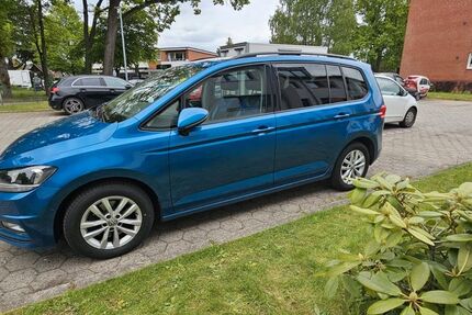 VW Touran 157.000 km 12.000 &euro; Wedel 22880